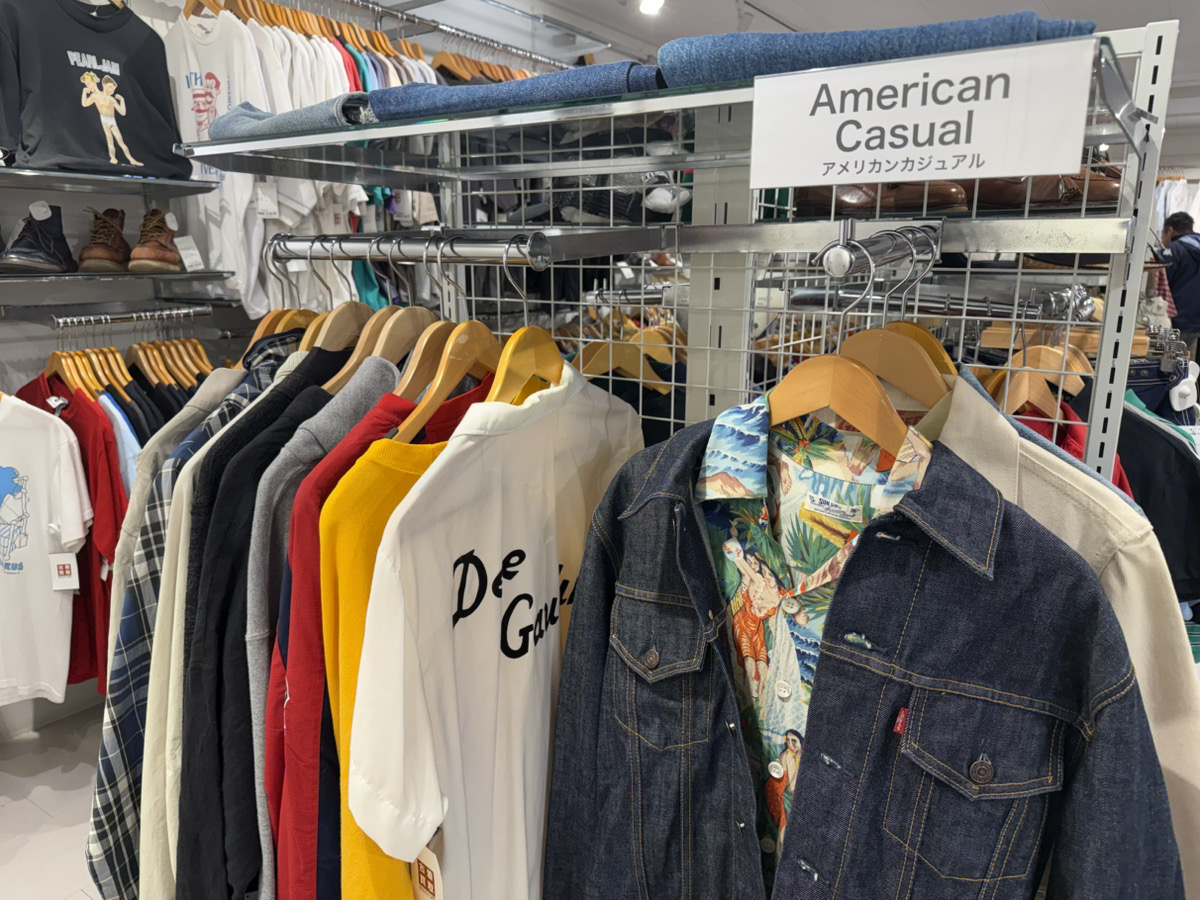 【古着】5000kg 卸売 メンズ・レディース混載 アウター トップス パンツ ボトムス【オークション可】店頭買取 品質 卸 仕入 格安 大量 古着】1000kg 卸売 メンズ・レディース混載 アウター トップス パンツ
